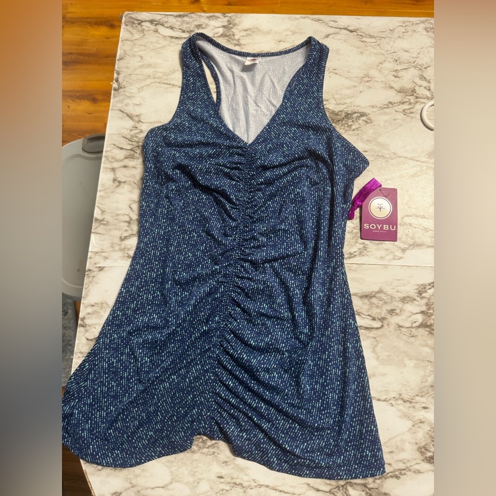 Soybu Women’s racerback top/tunic - Size Medium